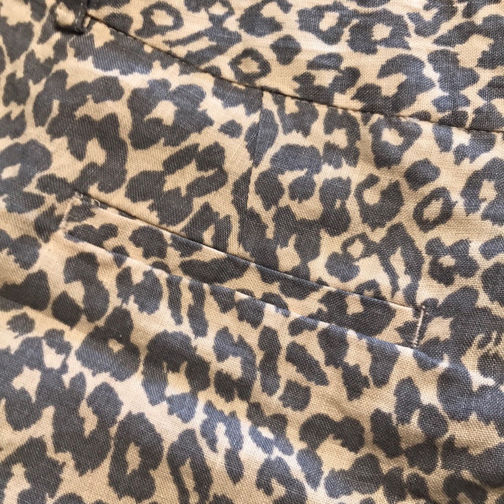Shorts - Picture 5 of 8